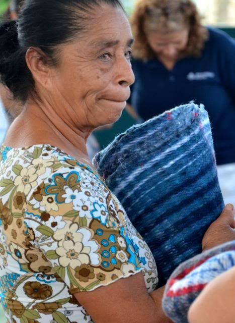 Life's a Beach Playa del Carmen Blog - Christmas Dreams and DIF helping the elderly of Solidaridad