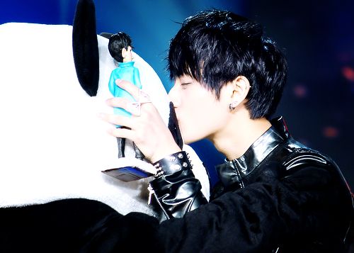 8c7e04794e06b14f144504ba972b9c9c_zpsfd42