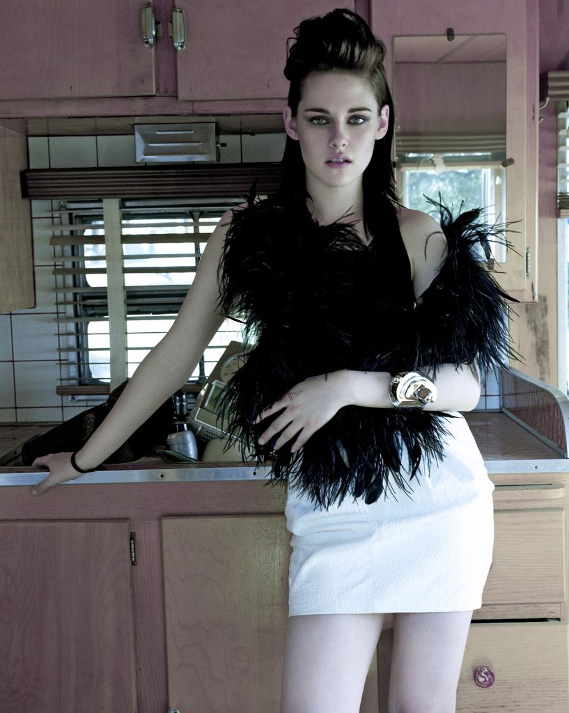 photo ADORINGKS-FLAUNT2010 4.jpg